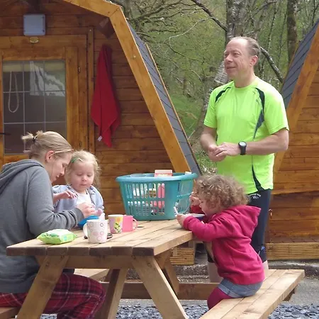 Bryn Dinas Camping Pods At The Foot Of Mt Snowdon Beddgelert Room photo